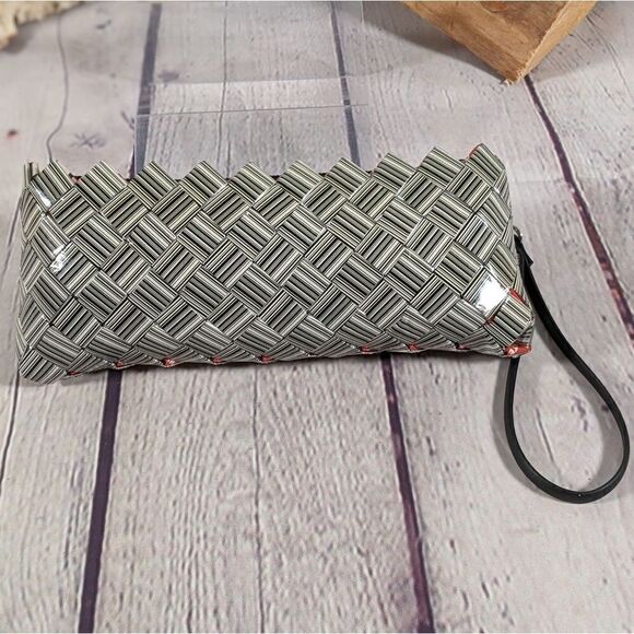 Ecoist Barcode Candy Wrapper Wristlet - Picture 1 of 5